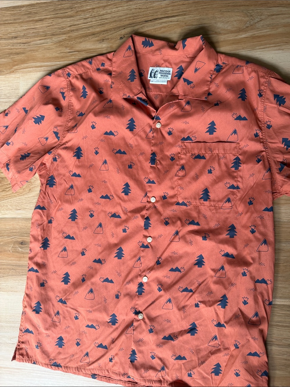 Men's Orange Short-Sleeve Button-Down Shirt with Navy Outdoor Print